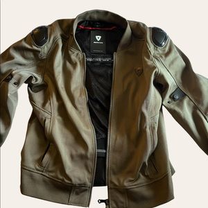Revit Motorcycle Jacket. Size L. New Condition.